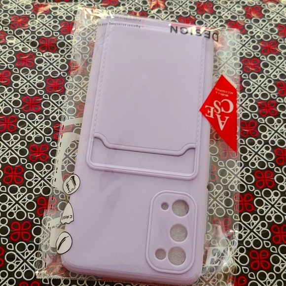 Phone case - Picture 1 of 2